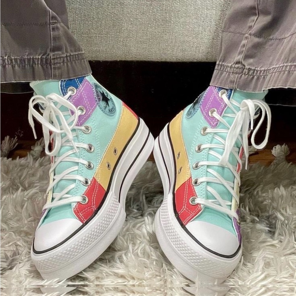 CONVERSE Chuck Taylor hightop platform size 7.5 patchwork SALLY NIGHTMARE